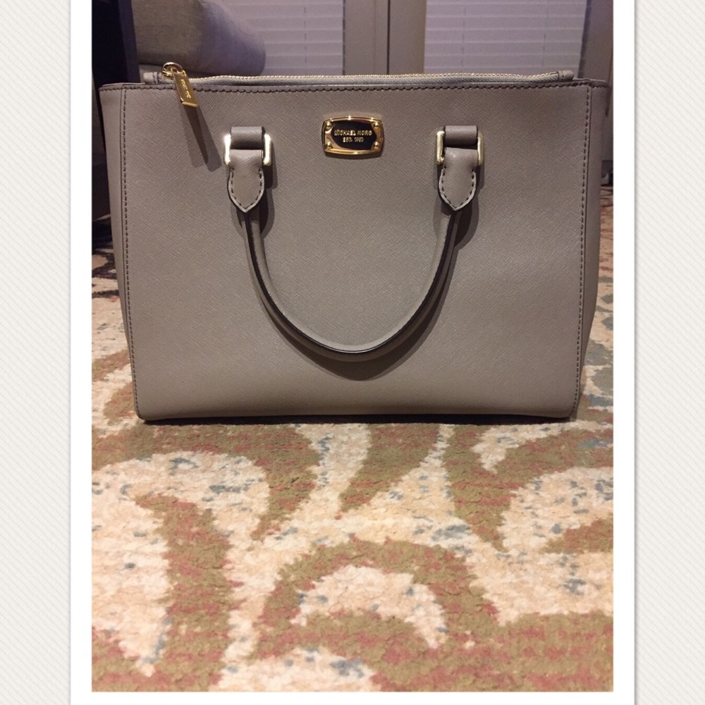Michael Kors Kellen handbag